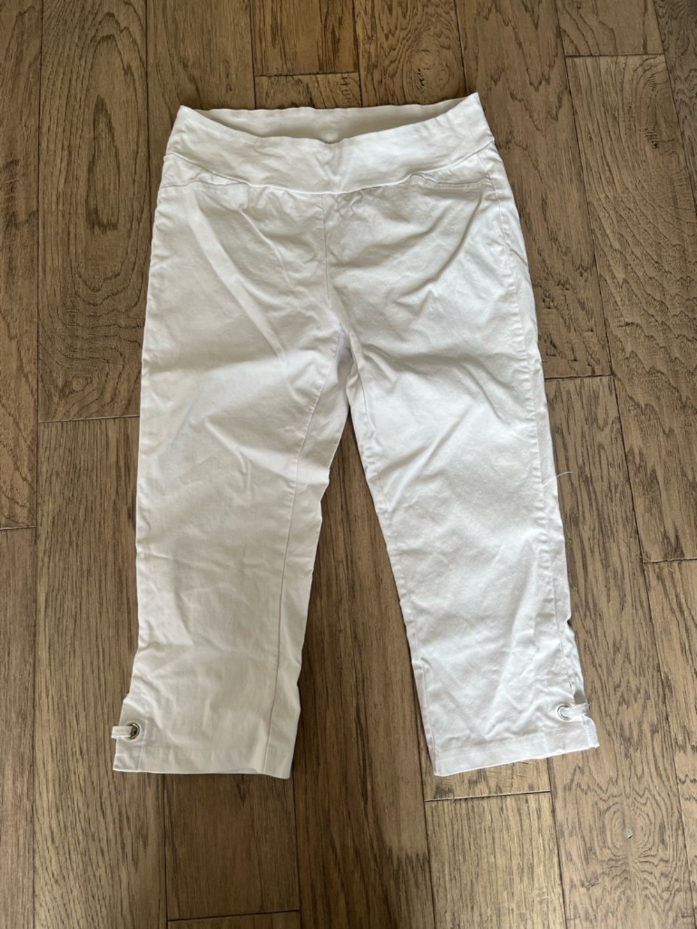 White Capris size medium